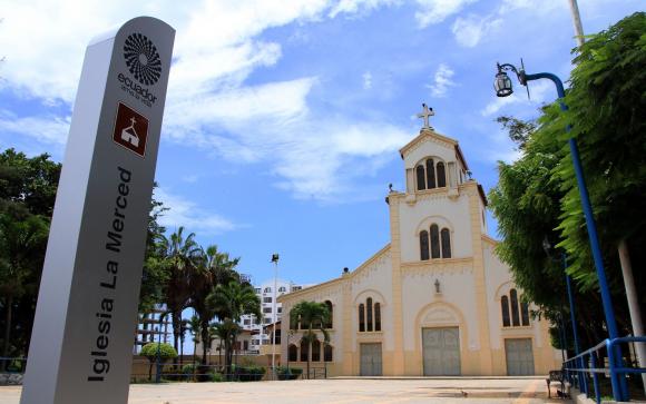 Eglise La Merced de Salinas